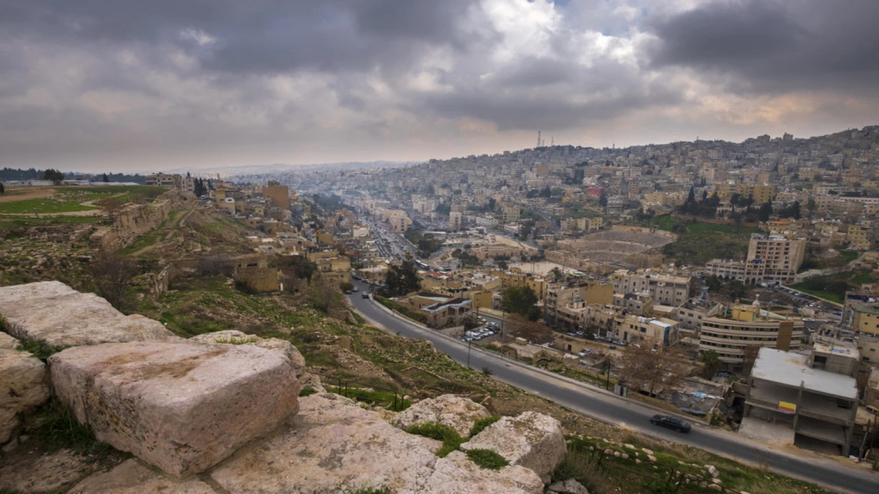 توقعات باستمرار الأجواء الباردة في أغلب المناطق حتى يوم الأربعاء المقبل